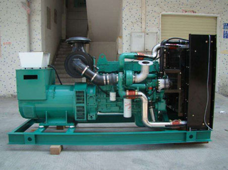 益阳1100kw康明斯柴油发电机组图片 益阳1100kw康明斯柴油发电机组图片